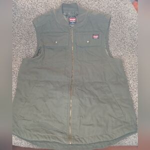 Wrangler Men's Olive Green Vest Size Medium